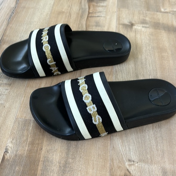 Marc Jacobs Slides - Picture 3 of 4